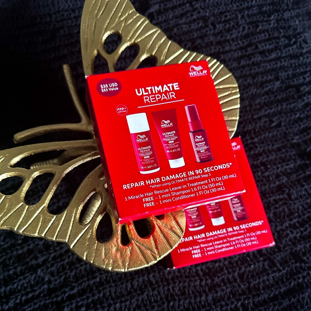 2 Wella Ultimate Repair hair care sets